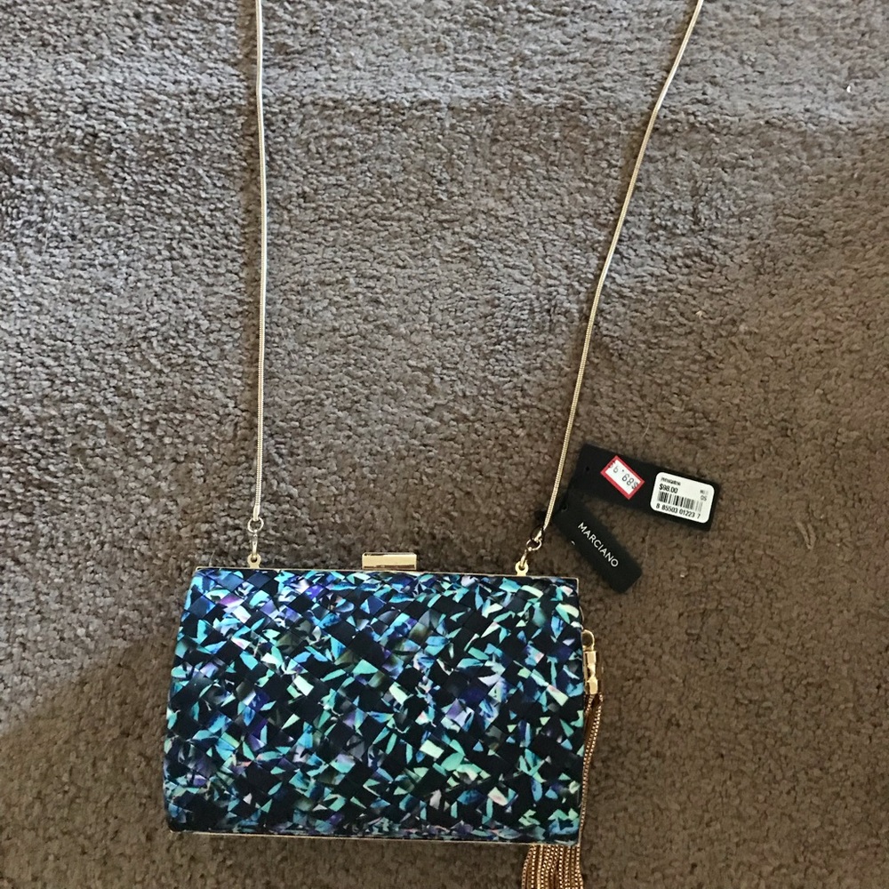 Marciano clutch
